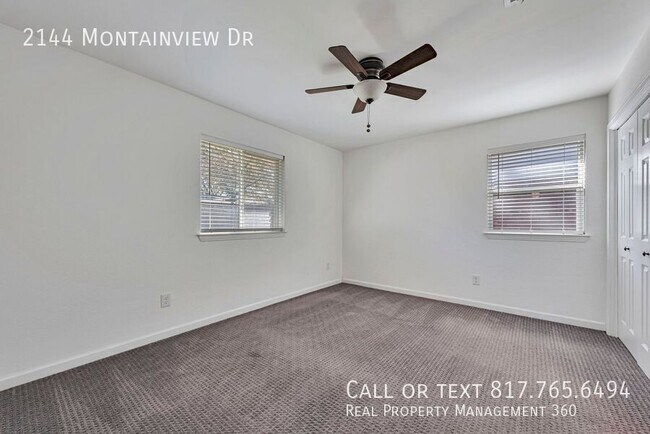 Building Photo - 2144 Mountainview Dr