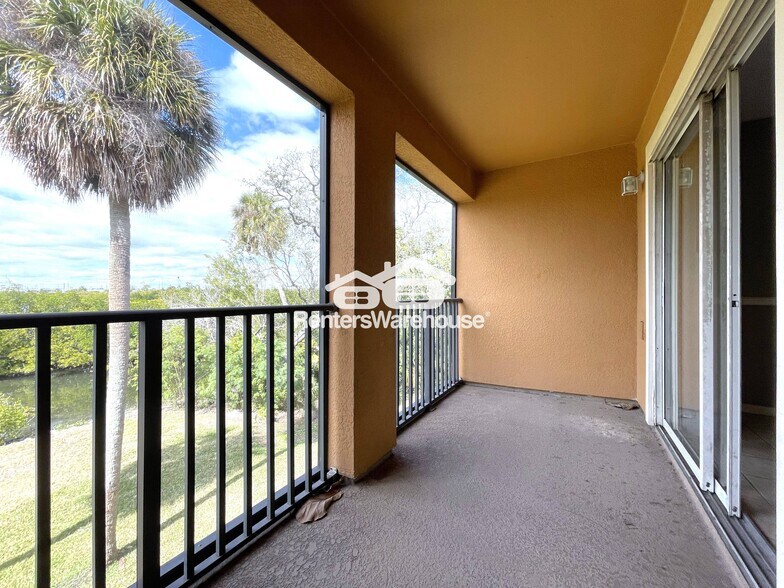 Building Photo - 507 Vincinda Crest Way