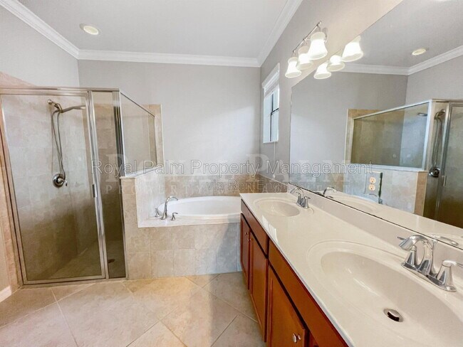 Building Photo - 9332 Via San Giovani St
