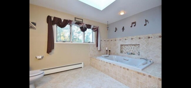 Building Photo - 15 Ryder Ct