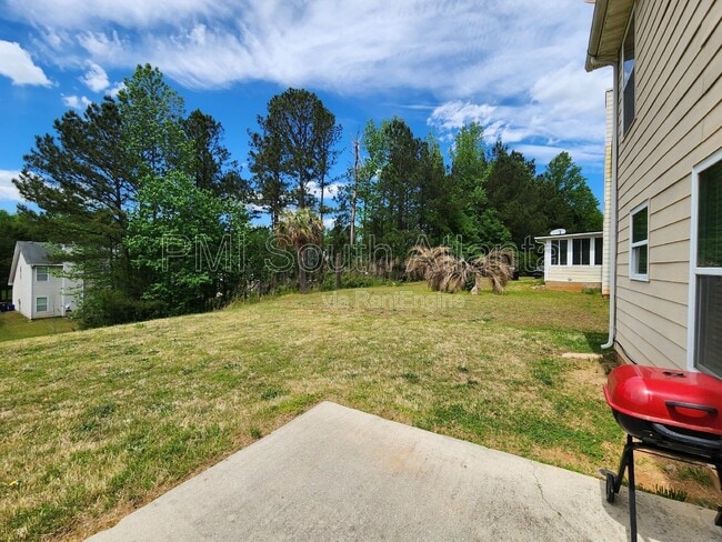 Building Photo - 2551 Wrangler Dr