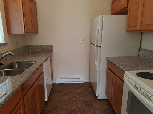 Building Photo - 927 Cortez Ct