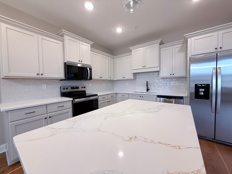 Building Photo - 731 Bolivar Dr