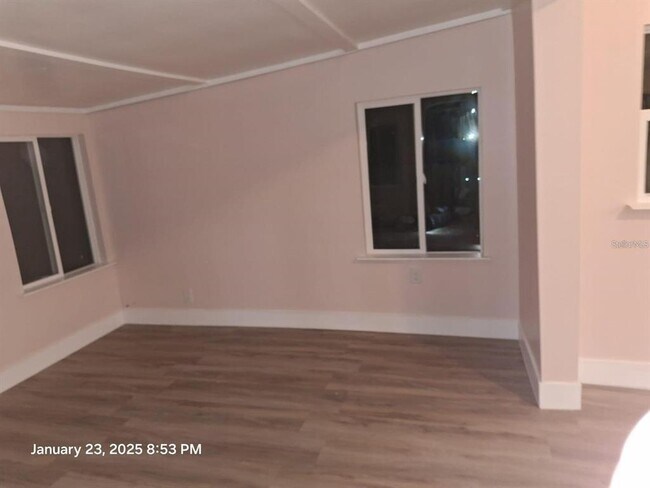 Building Photo - 6505 Oelsner St