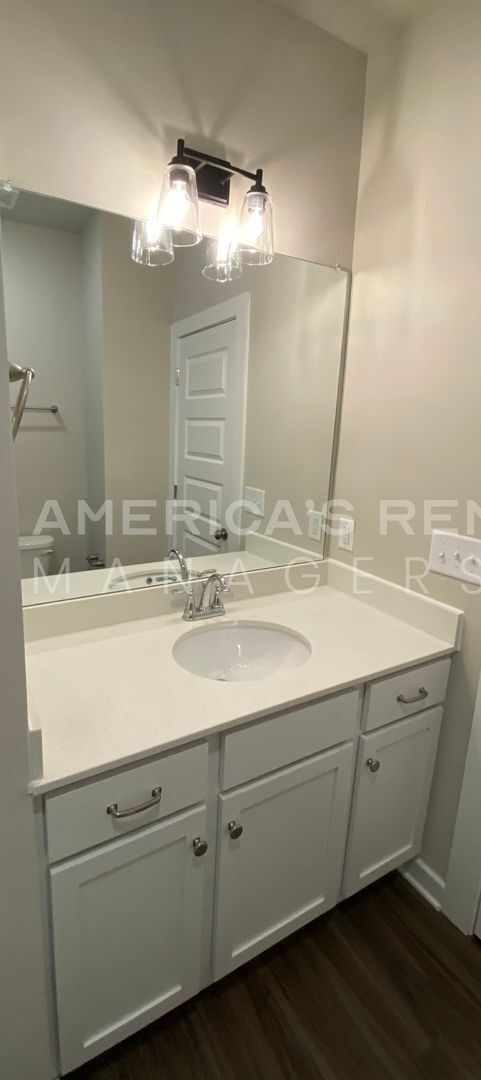 Building Photo - Home for Rent in Clanton, AL!!! View with 48 Hours Notice!