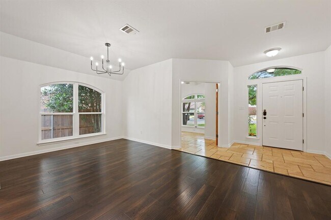 Building Photo - 8113 Campeche Bay Pl