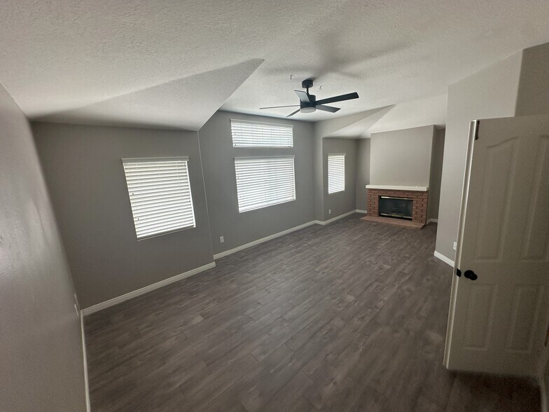 Building Photo - 28338 Welfleet Ln