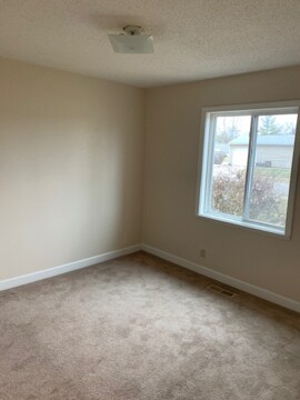 Building Photo - 1329 Donaldson Ave