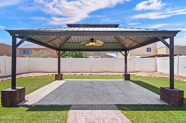 Building Photo - 13012 Birds View Cir