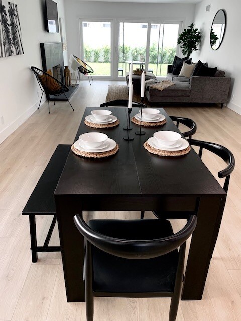 Building Photo - 5630 Vantage Ave