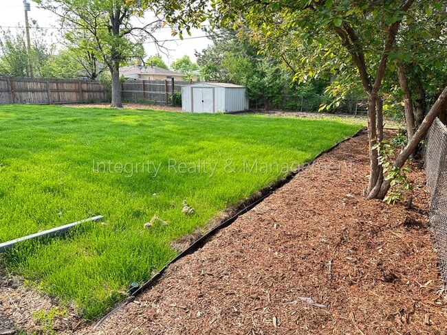 Building Photo - 3092 W Layton Ave