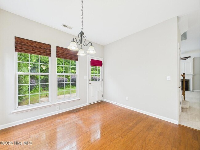 Building Photo - 12589 Honeychurch St