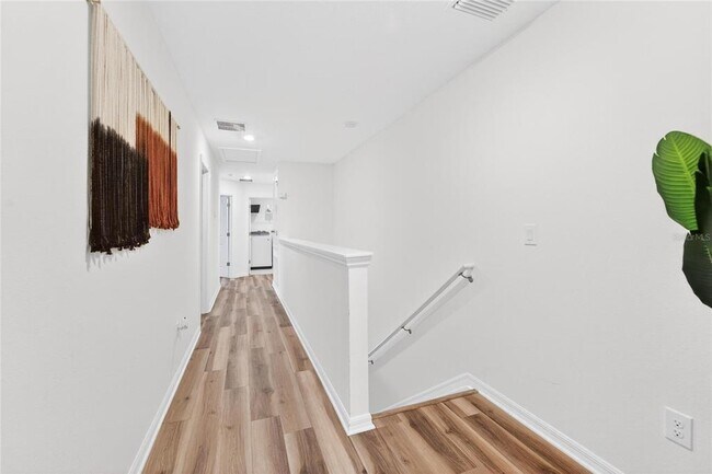 Building Photo - 10718 Ironwood Tree Wy