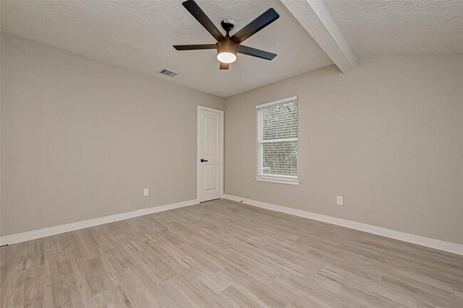 Building Photo - 1508 E Red Cedar Cir