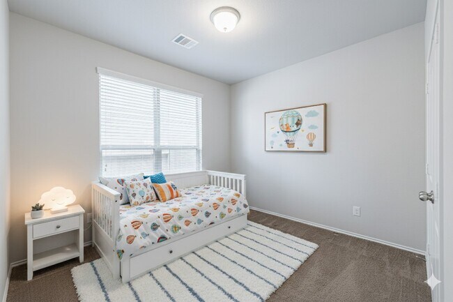 Building Photo - 2503 Northern Great White Ct