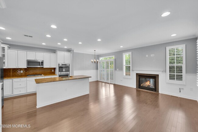 Building Photo - 308 Princeton Court