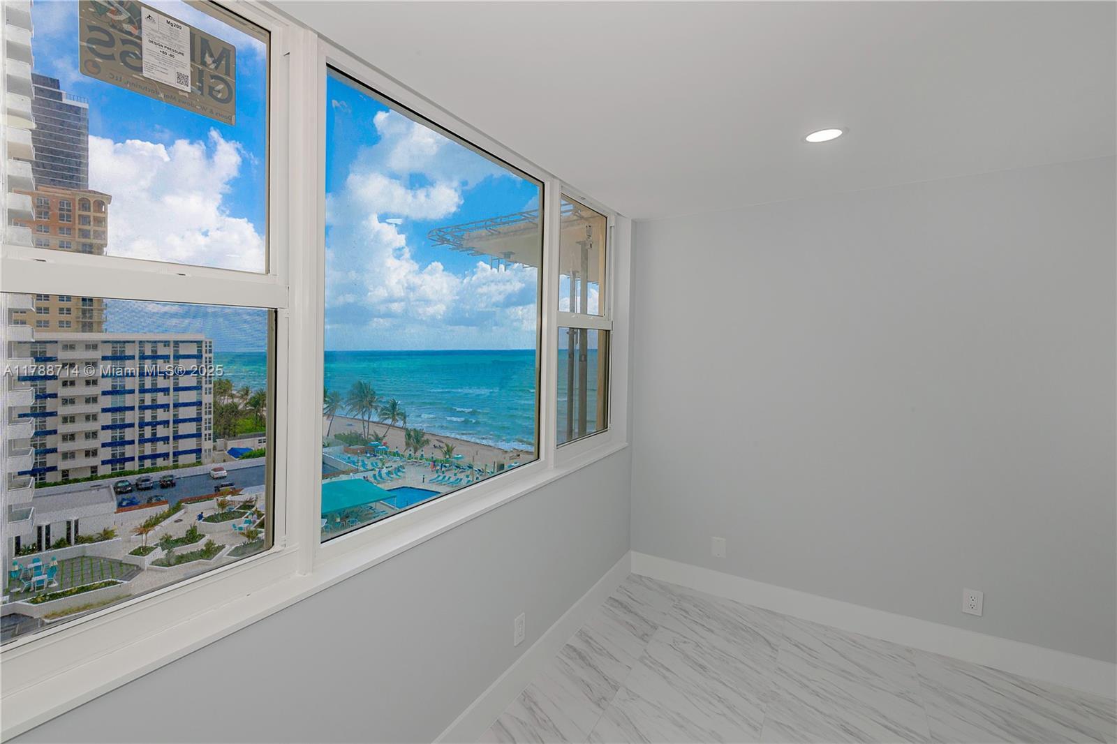 Building Photo - 3180 S Ocean Dr