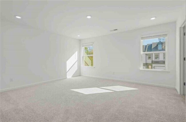 Building Photo - 149 Star Ct