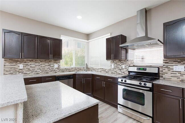 Building Photo - 6813 Baby Jade Ct