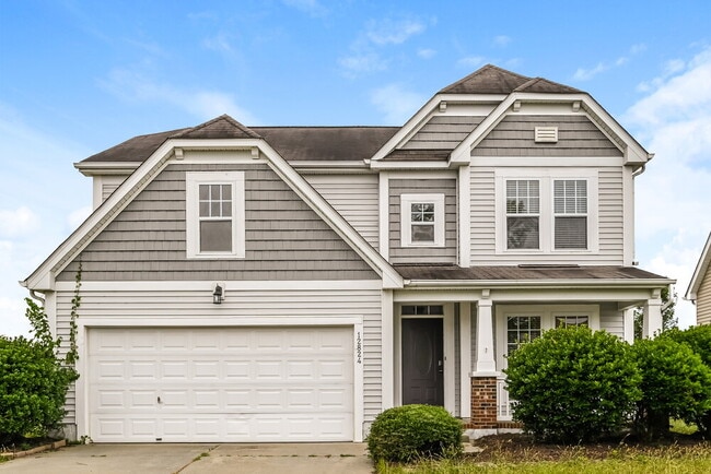 Building Photo - 12824 Walking Stick Dr