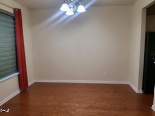 Building Photo - 100 Stratford Lakes Dr