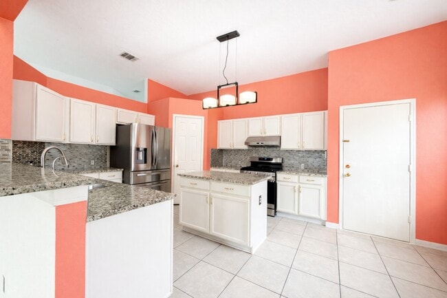 Building Photo - 3111 Birchleaf Dr