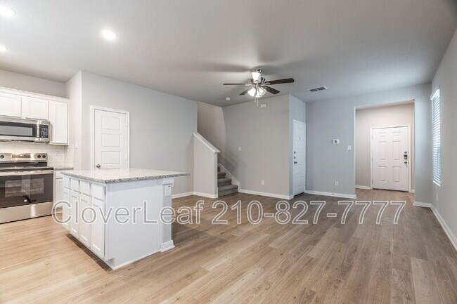 Building Photo - 8339 Runner Rdg
