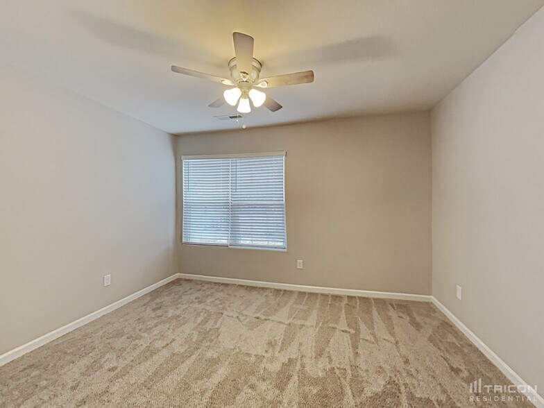 Building Photo - 9721 Crooms Ct