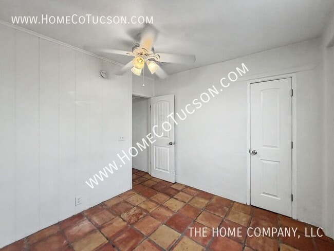 Building Photo - 542 E Speedway Blvd
