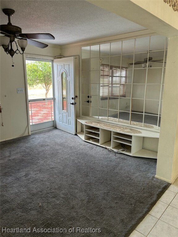 Building Photo - 647 Holmes Ave