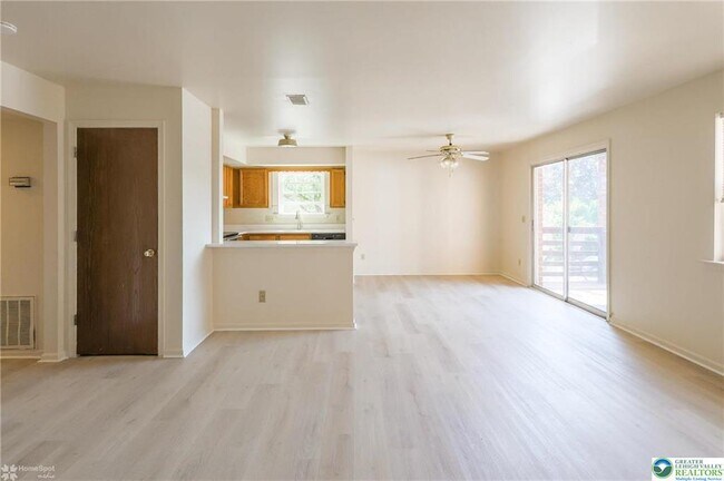 Building Photo - 1464 N Cedar Crest Blvd