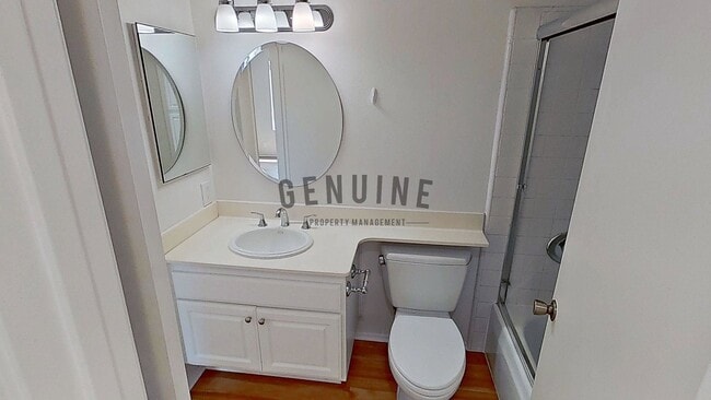 Building Photo - 2Bd 1Ba Condo in Newport Beach