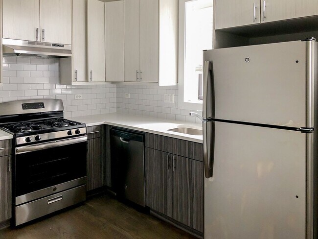 Building Photo - 2620 N Rockwell St