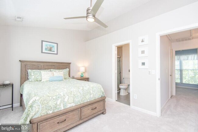 Building Photo - 3070 Madden Ct