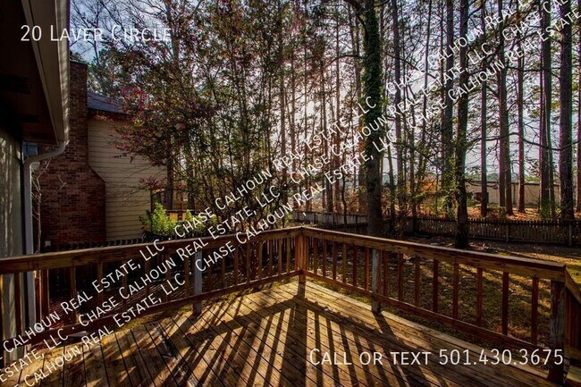 Building Photo - 20 Laver Cir