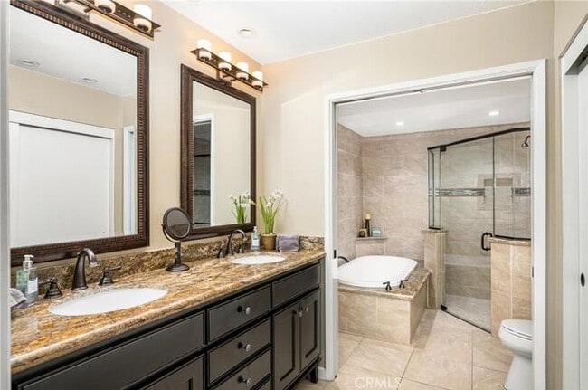 Building Photo - 6535 E Paseo Diego