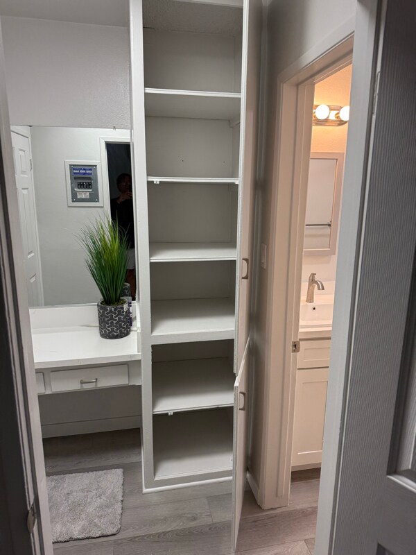 Building Photo - 3337 S Durango Ave