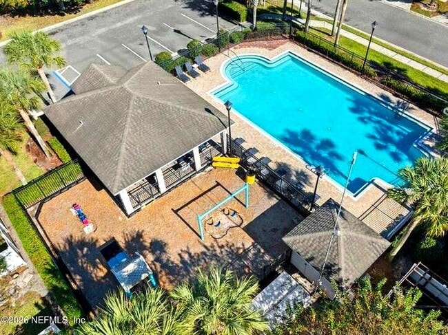 Building Photo - 621 Southbranch Dr