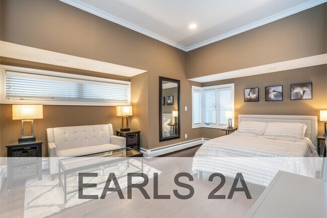 Primary Photo - 2 Earls Ct
