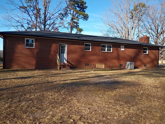 Building Photo - 5332 Hicone Rd