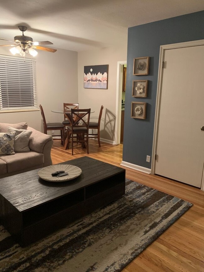 Building Photo - Gorgeous Home in Bountiful!