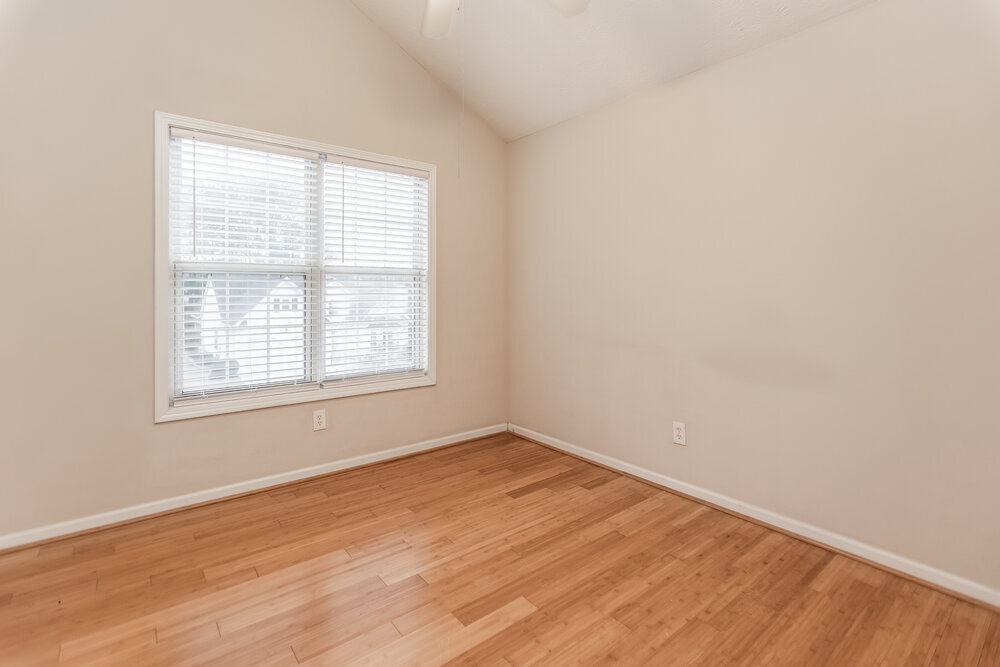 Building Photo - 169 Weatherstone Dr