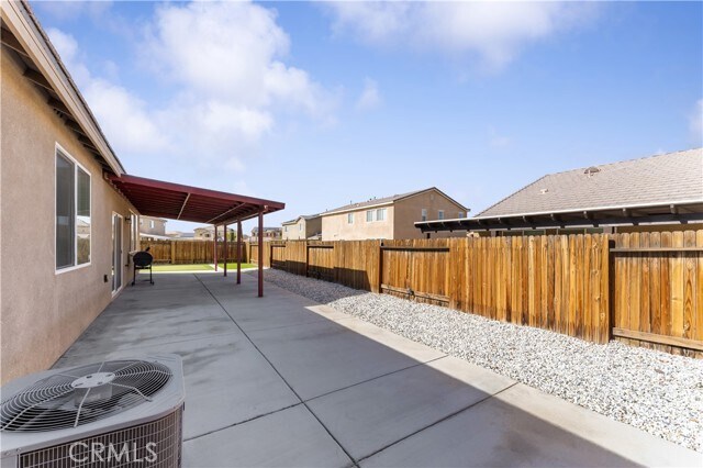 Building Photo - 13440 Fernglen Ct
