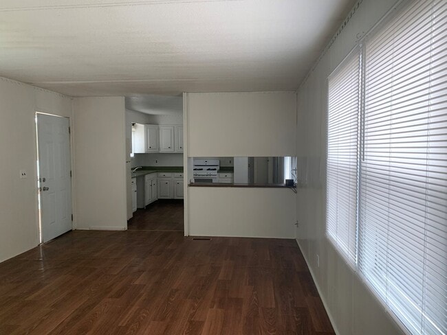 Building Photo - 3544-B W 15th St