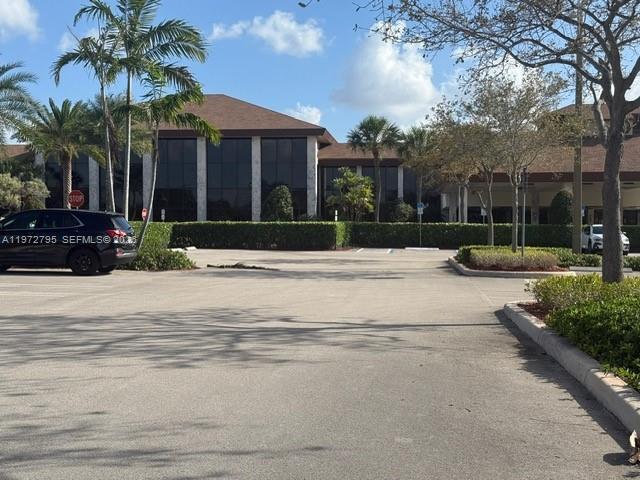 Building Photo - 1351 SW 125th Ave