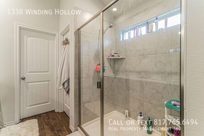 Building Photo - 1338 Winding Hollow Dr