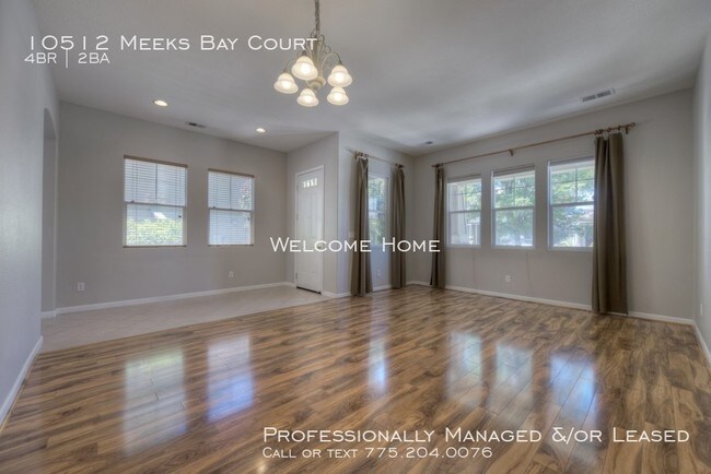 Building Photo - Breathtaking Double Diamond Home
