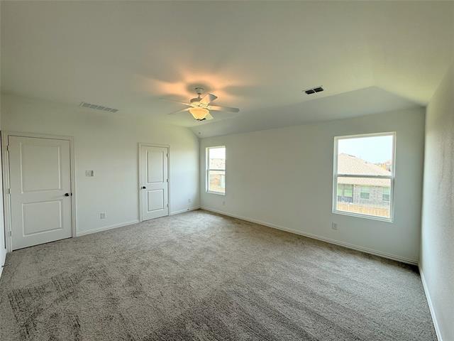 Building Photo - 713 Roanoke Dr