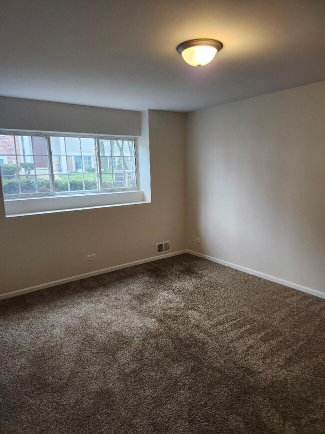 Building Photo - 2336 Dawson Ln