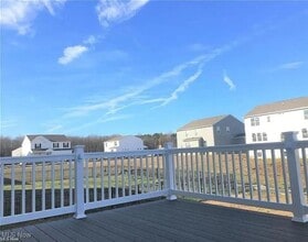 Building Photo - 63 Woodhull Cir